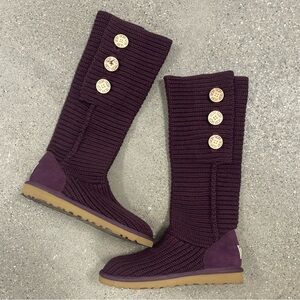 NWOB UGG Classic Cardy Tripple Button Purple Winter Knit Fold Over Sweater Boots